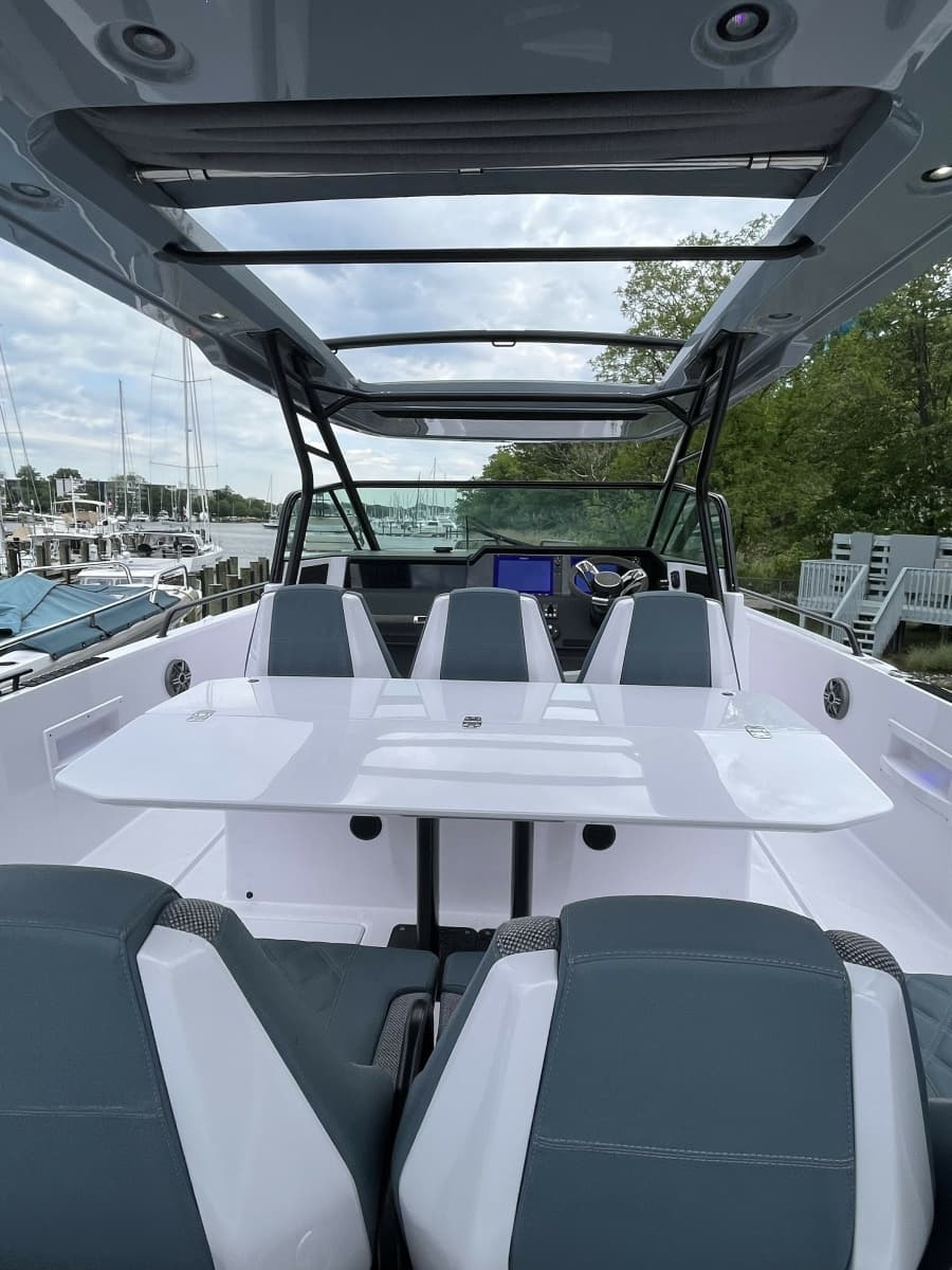 2025 Axopar 37 Sun Top - Photo 42