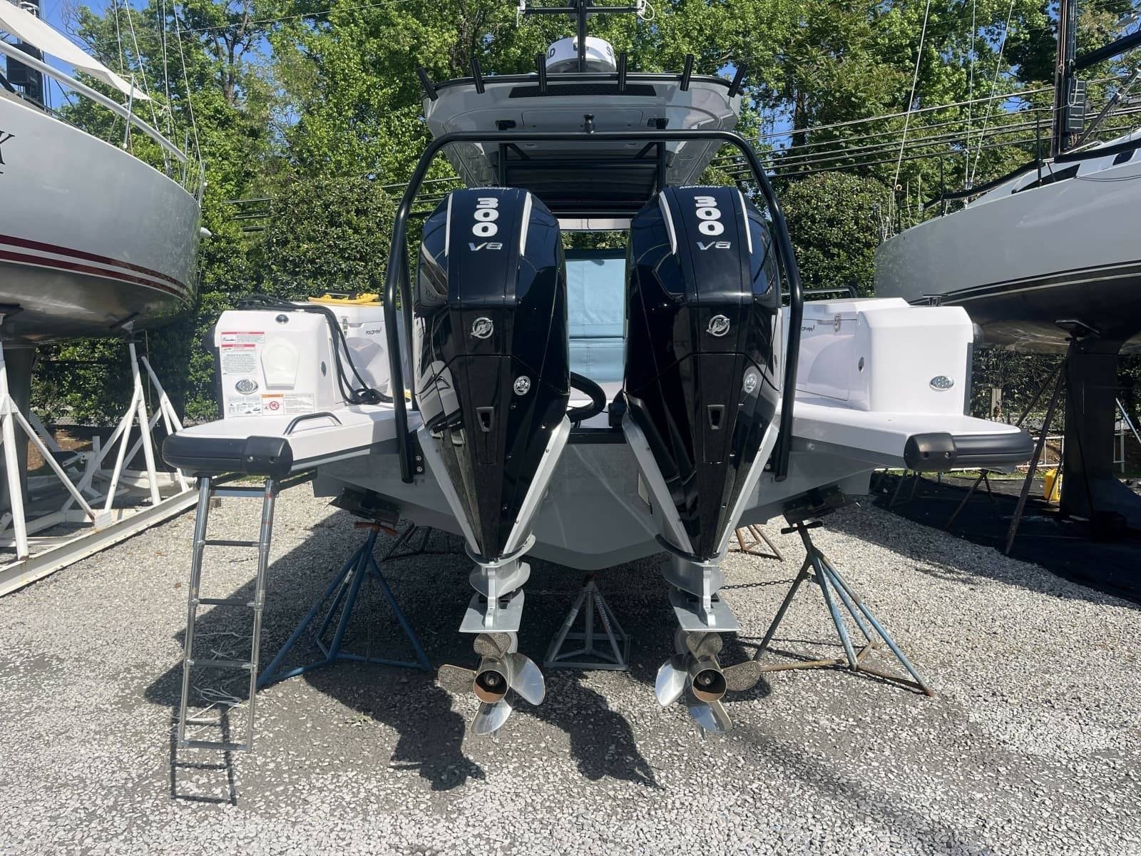2025 Axopar 37 Sun Top - Photo 18