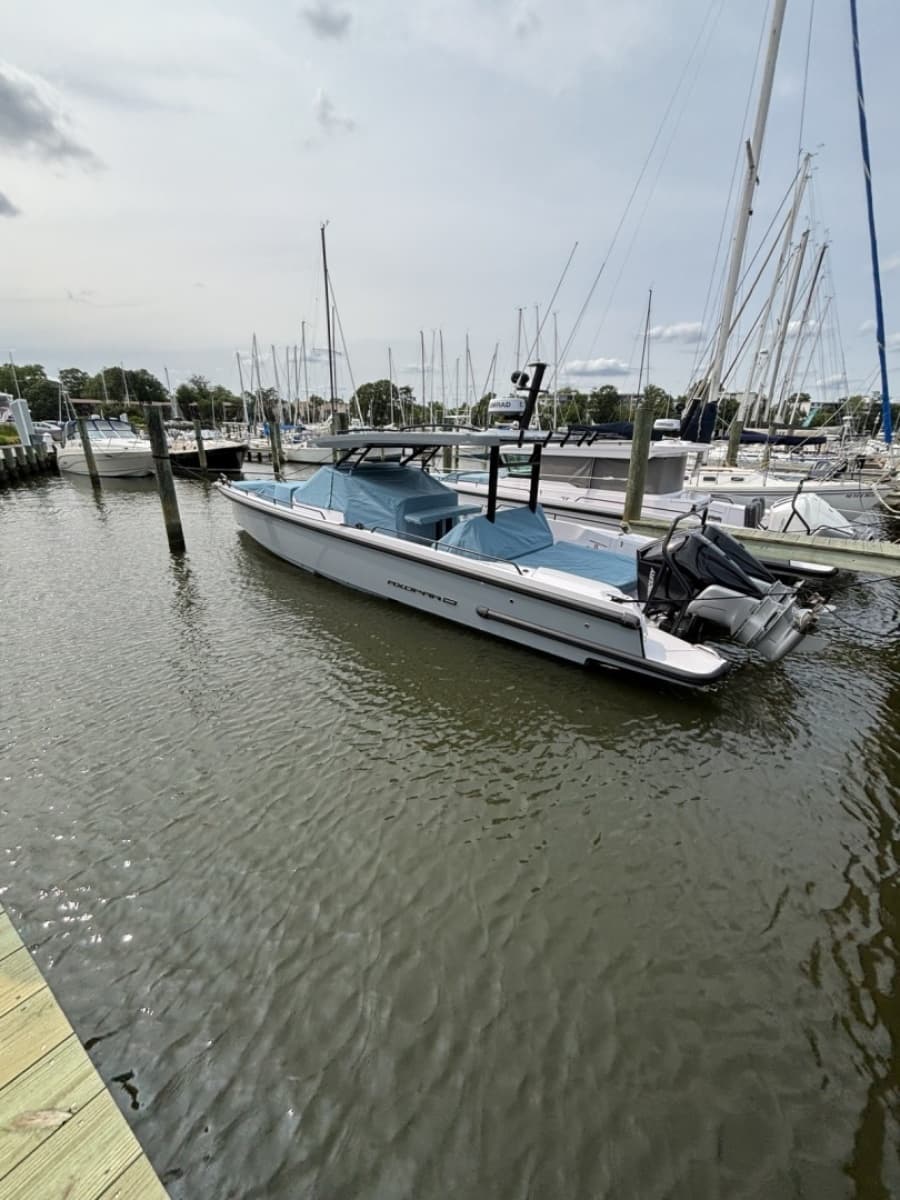 2025 Axopar 37 Sun Top - Photo 3