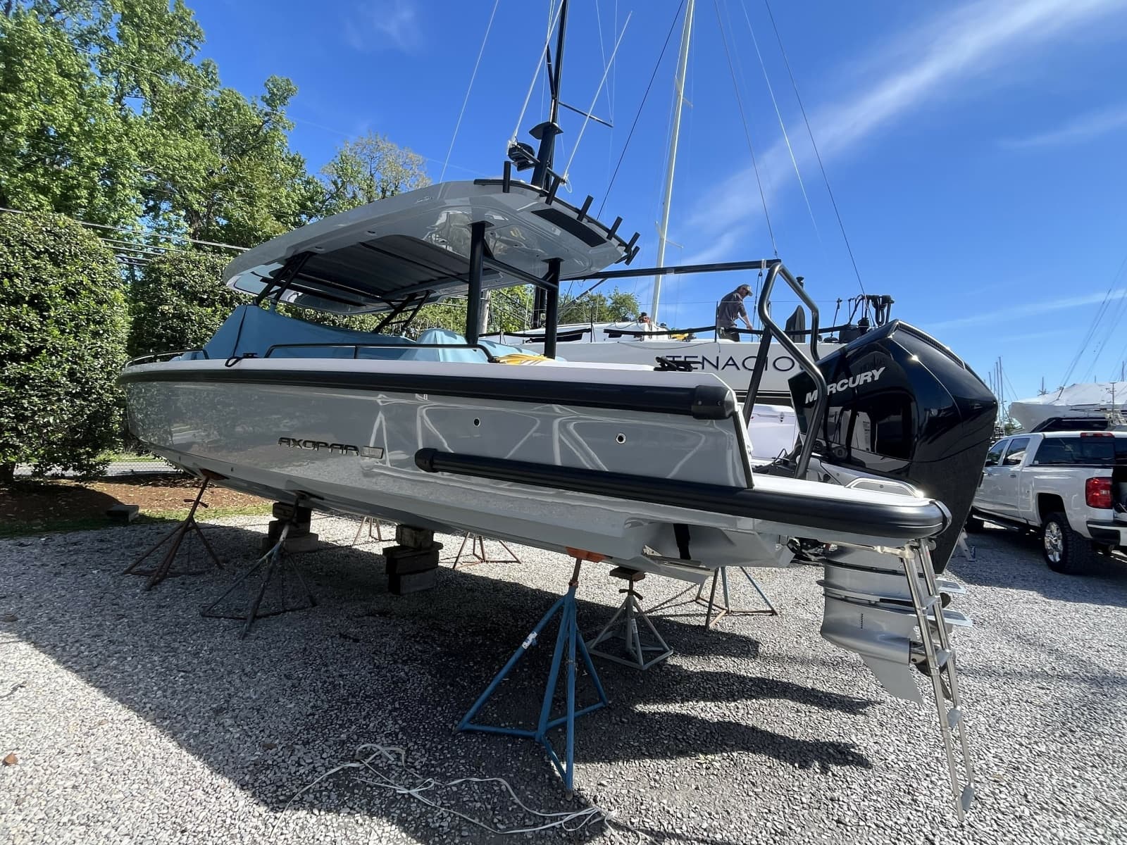 2025 Axopar 37 Sun Top - Photo 11