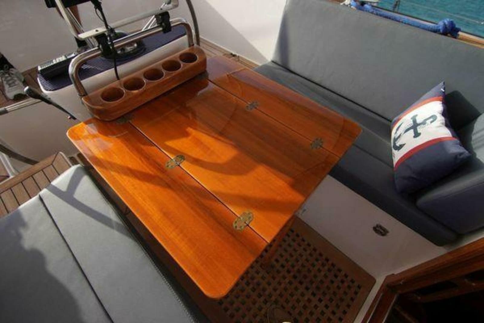 2002 Hallberg-Rassy 53 - Photo 20
