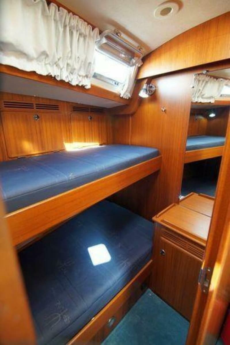 2002 Hallberg-Rassy 53 - Photo 35