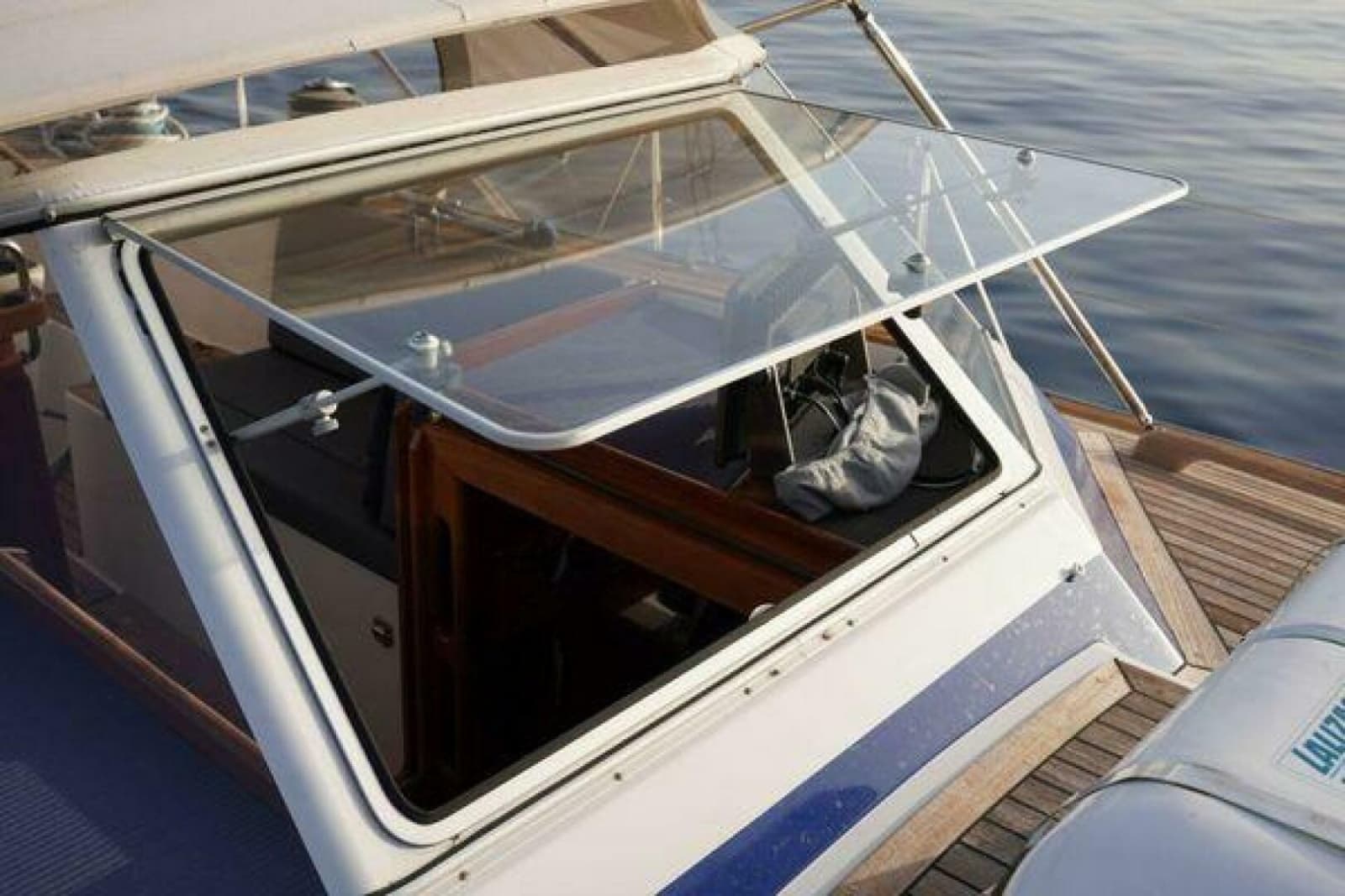2002 Hallberg-Rassy 53 - Photo 16