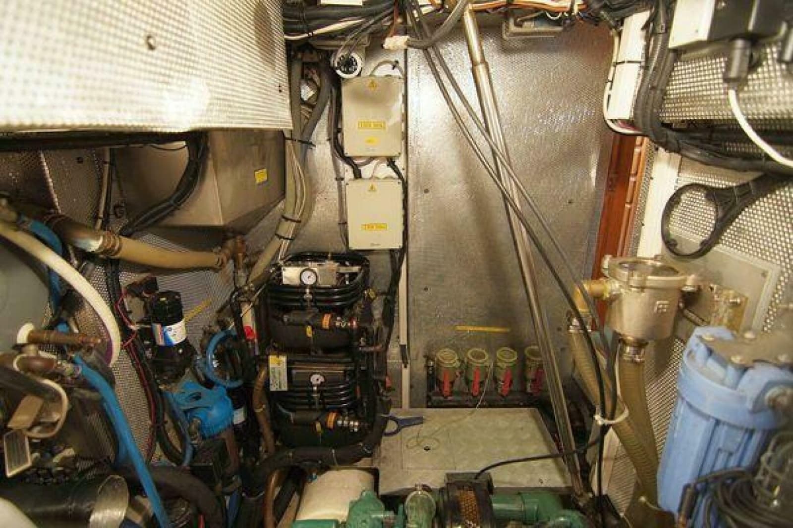 2002 Hallberg-Rassy 53 - Photo 40