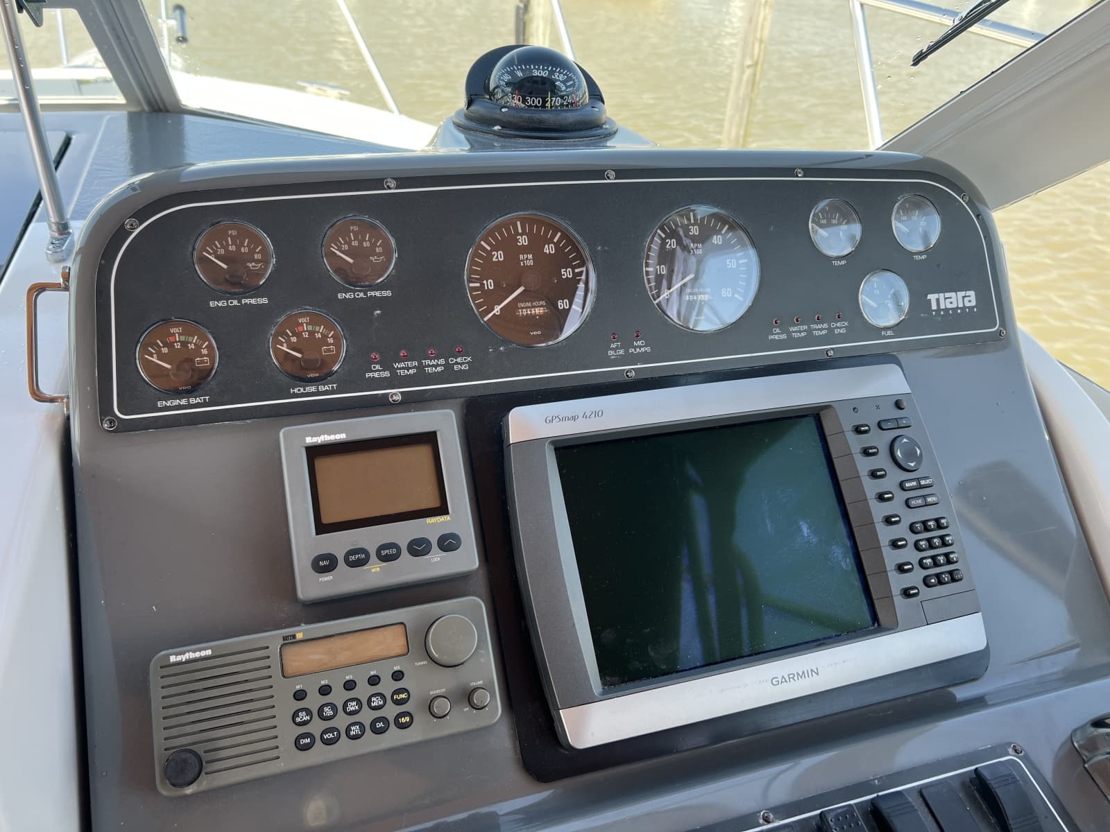 2000 Tiara Yachts 29 Coronet - Photo 7