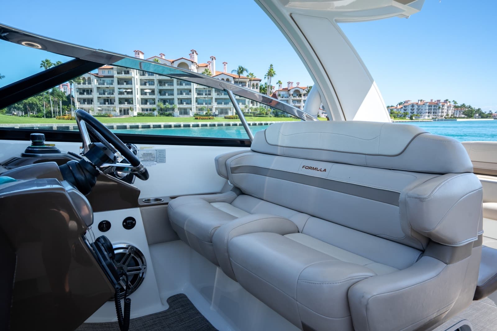 2018 Formula 350 Crossover Bowrider - Photo 17