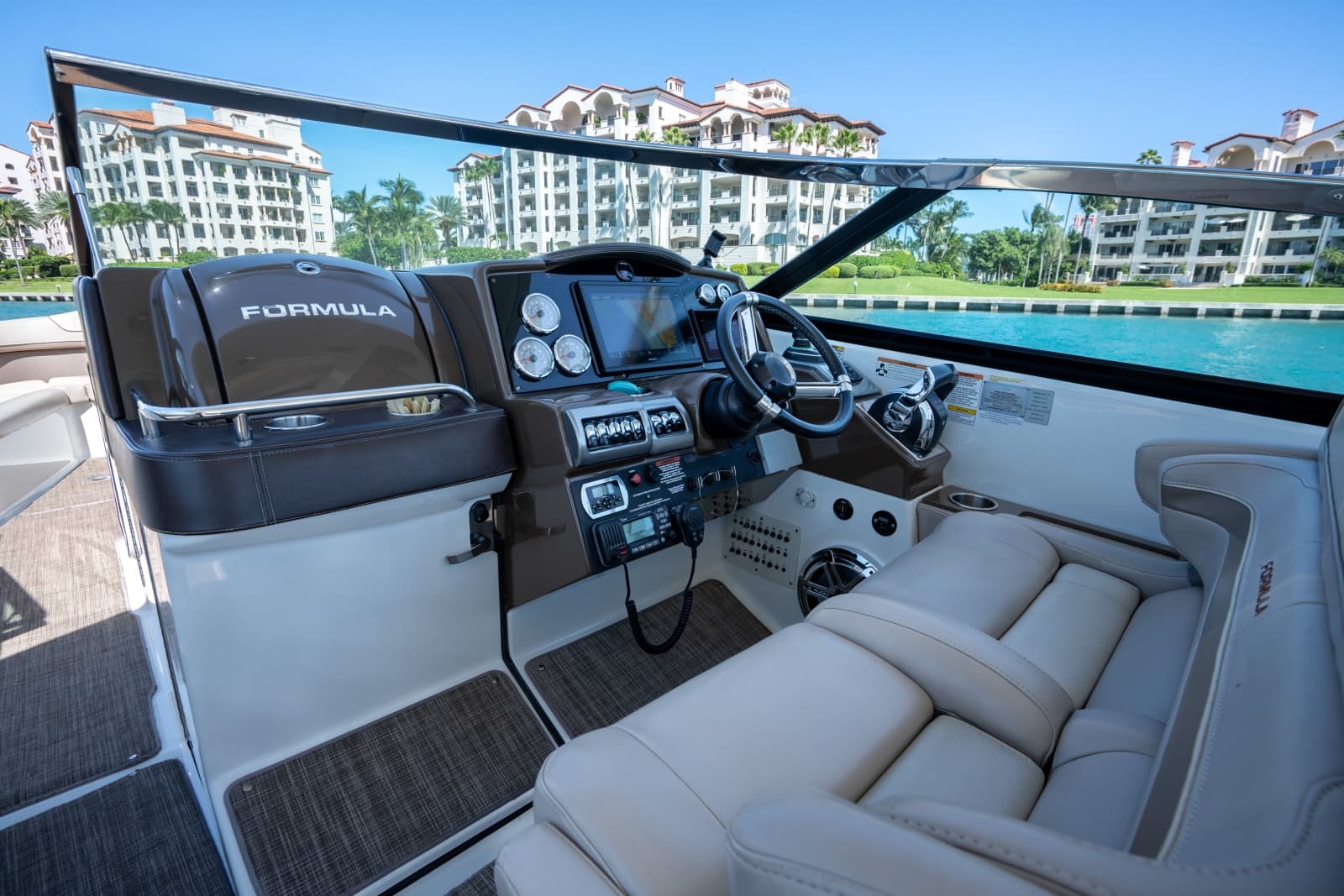 2018 Formula 350 Crossover Bowrider - Photo 25