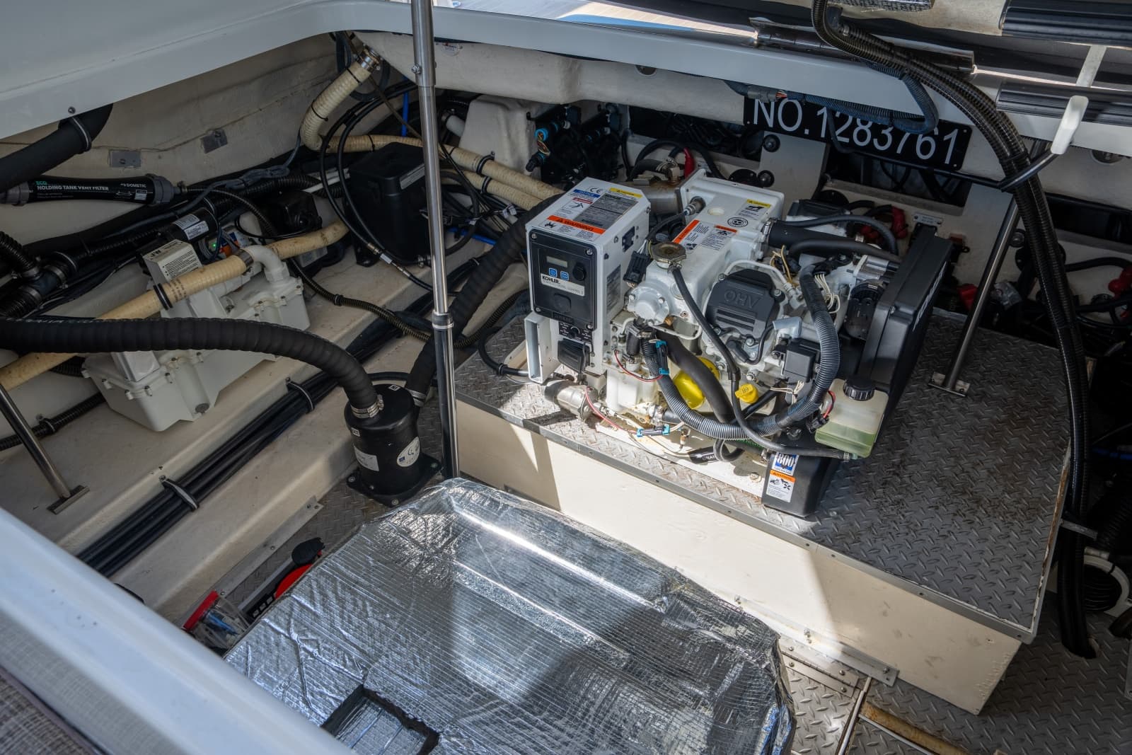 2018 Formula 350 Crossover Bowrider - Photo 35