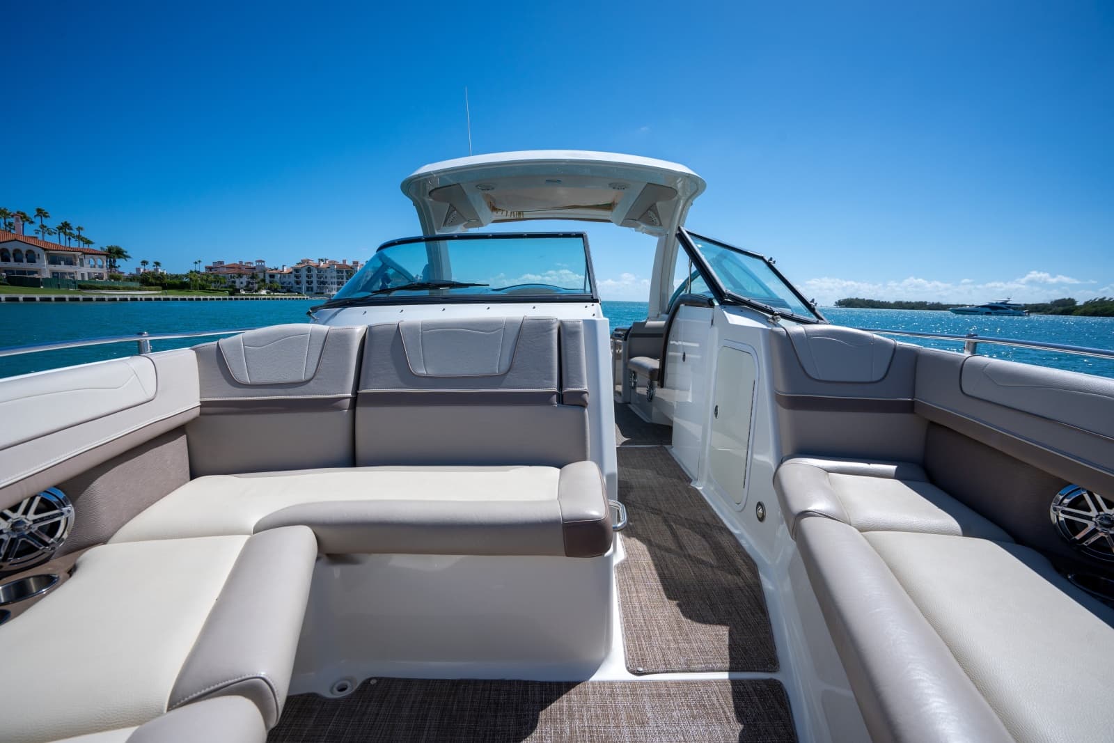 2018 Formula 350 Crossover Bowrider - Photo 31