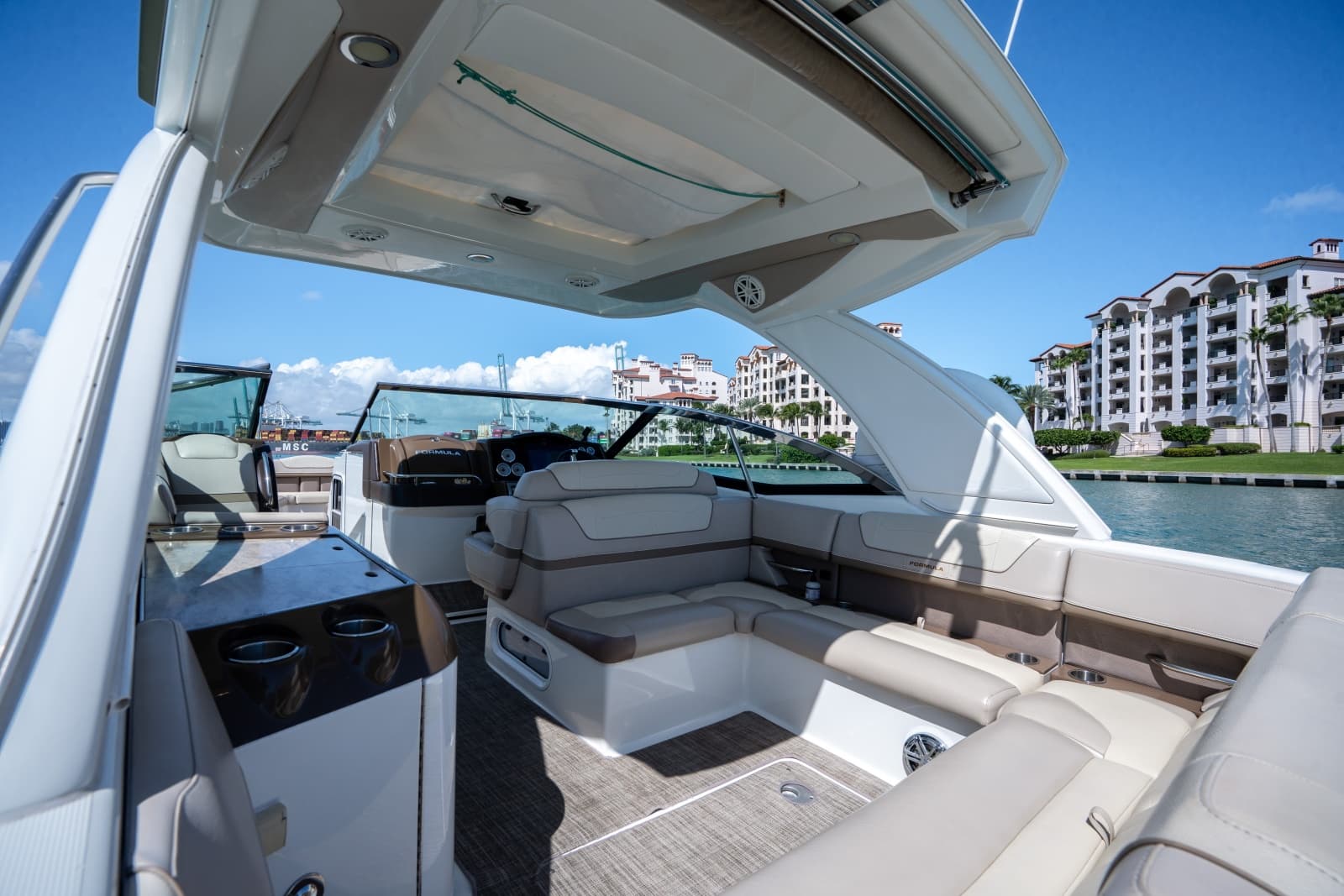 2018 Formula 350 Crossover Bowrider - Photo 21