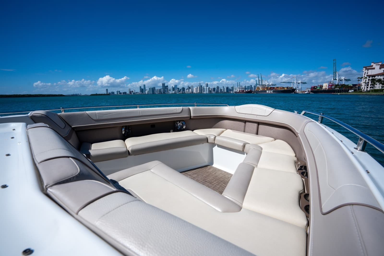 2018 Formula 350 Crossover Bowrider - Photo 30