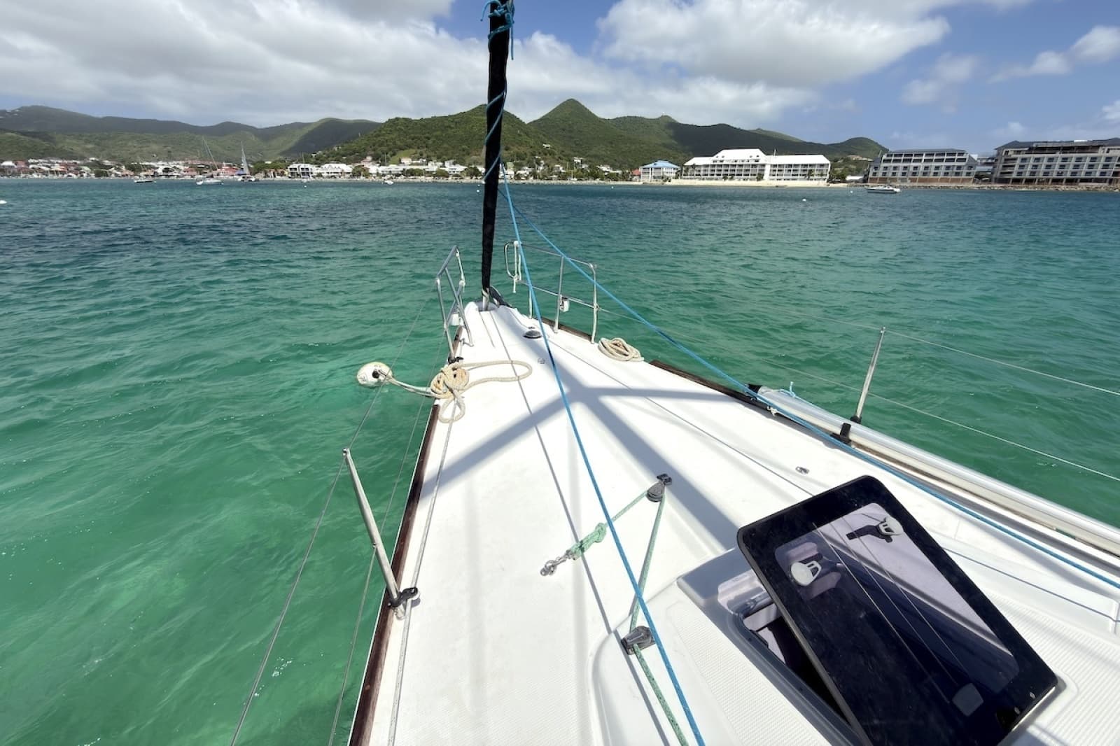 2013 Bavaria Vision 46 - Photo 3