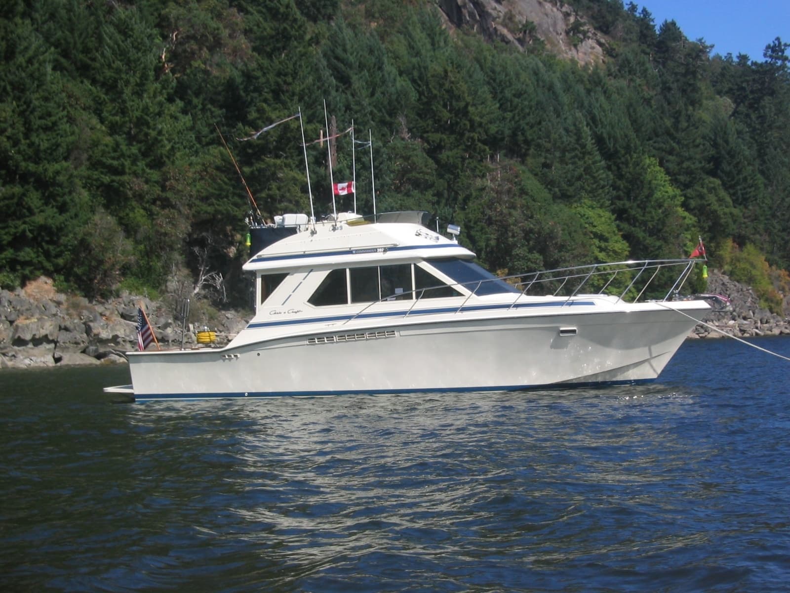 1987 Chris-Craft 44 Sedan - Photo 1