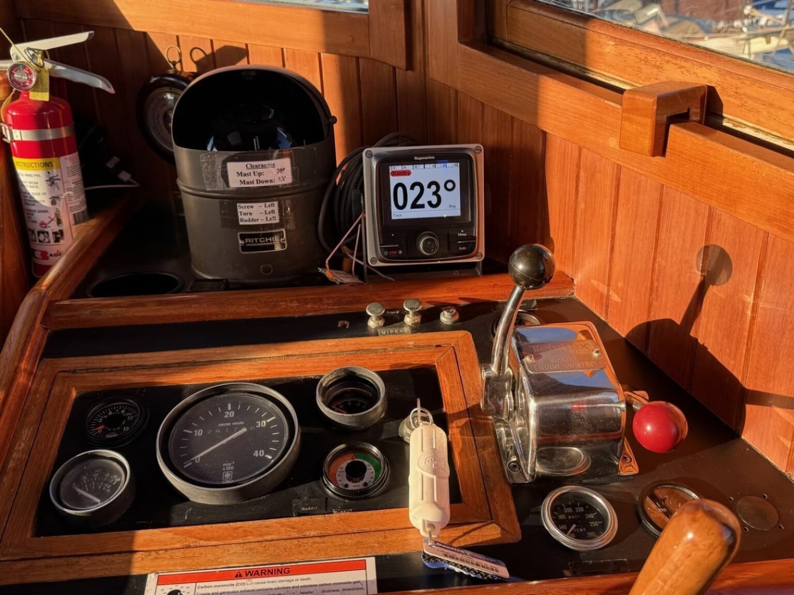 1987 Lord Nelson Victory Tug - Photo 36