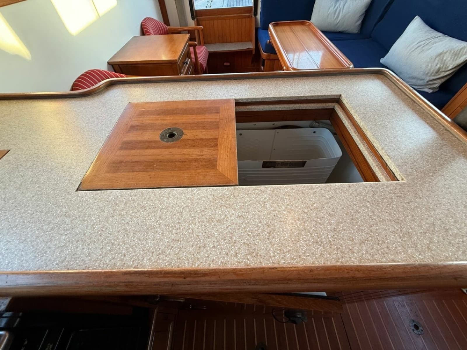 1987 Lord Nelson Victory Tug - Photo 31