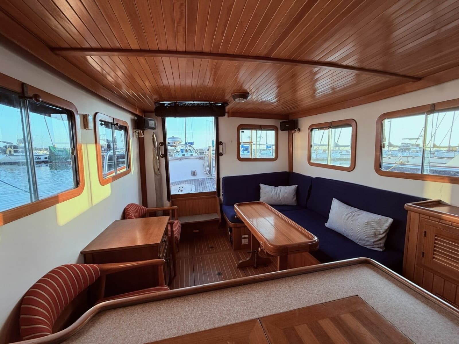 1987 Lord Nelson Victory Tug - Photo 43