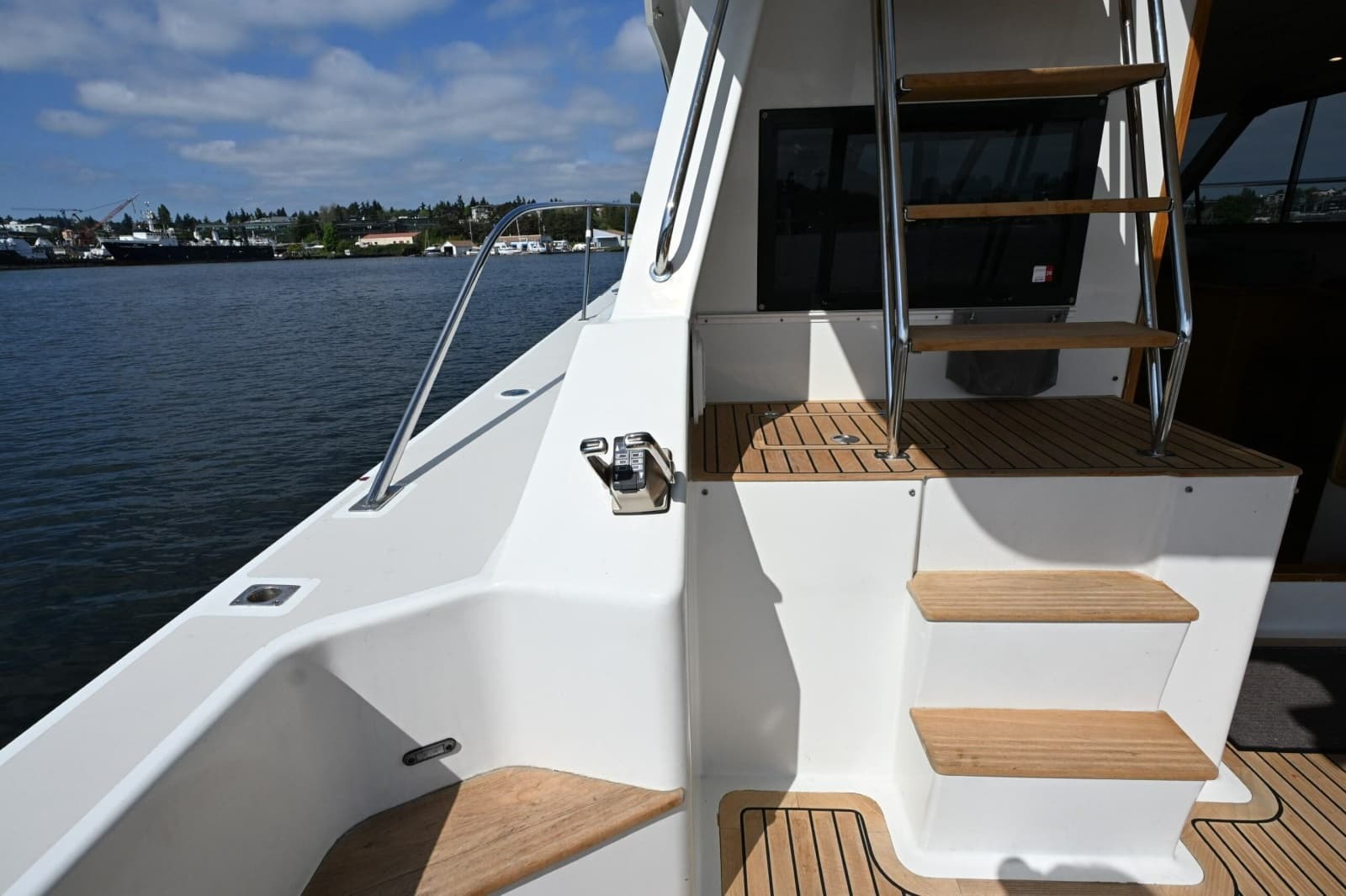 2002 Powercat 41.4 - Photo 26