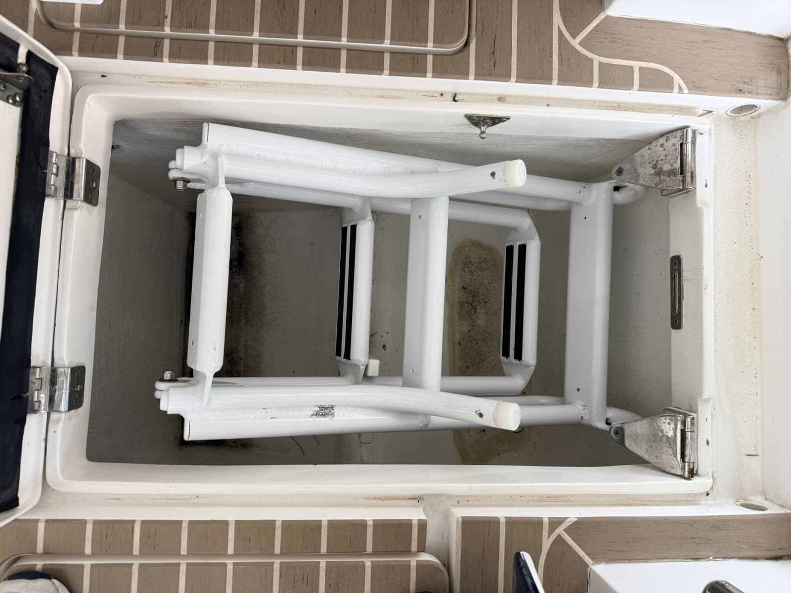 2016 Intrepid  - Photo 22