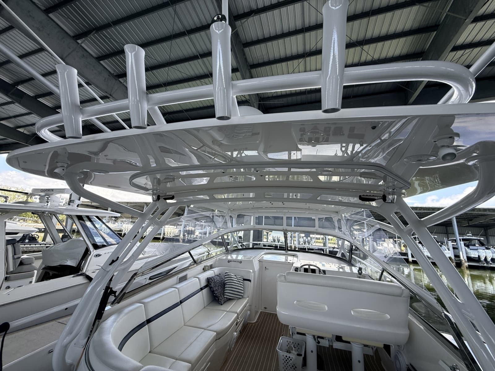 2016 Intrepid  - Photo 20