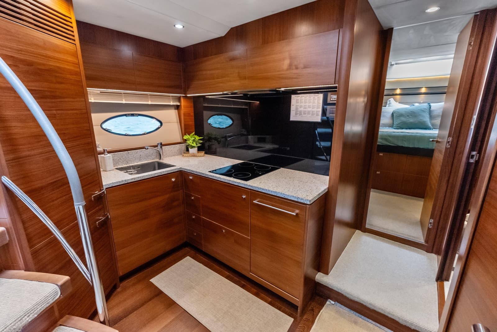2014 Princess S72 - Photo 155
