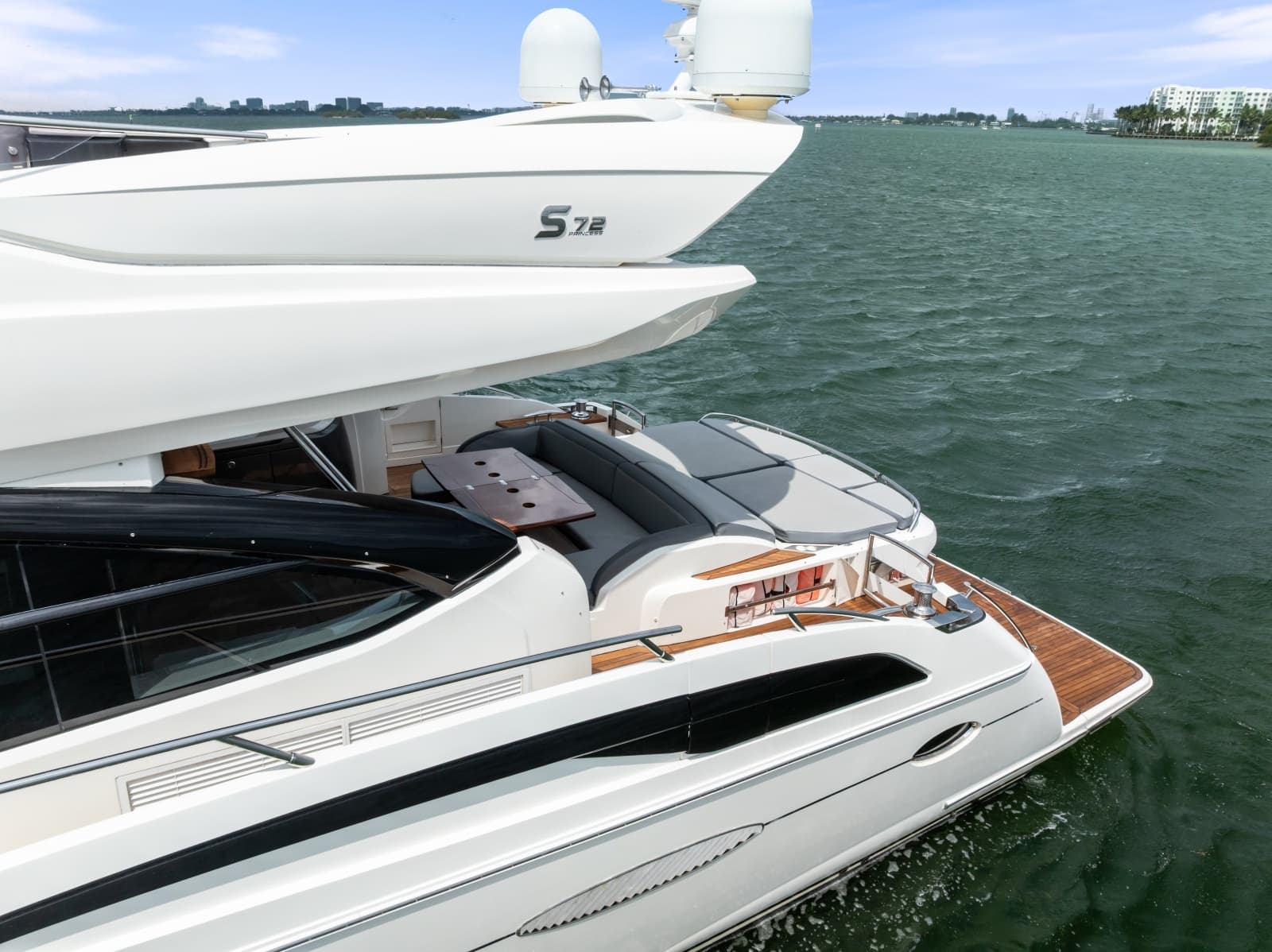 2014 Princess S72 - Photo 13