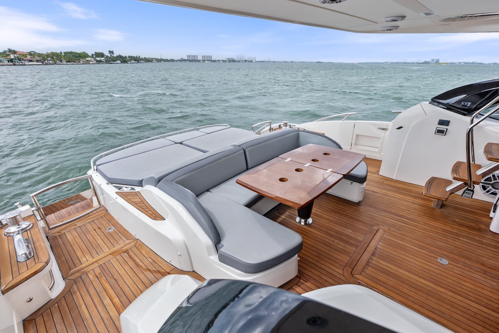 2014 Princess S72 - Photo 71