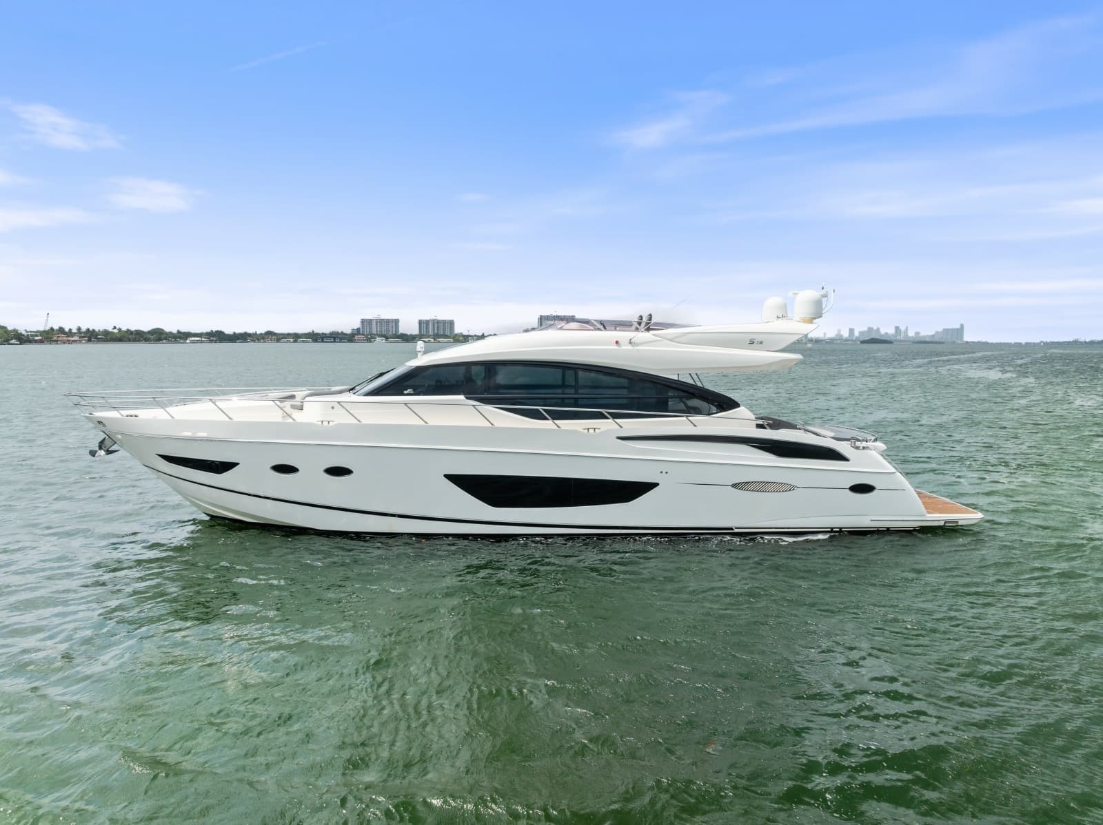 2014 Princess S72 - Photo 1