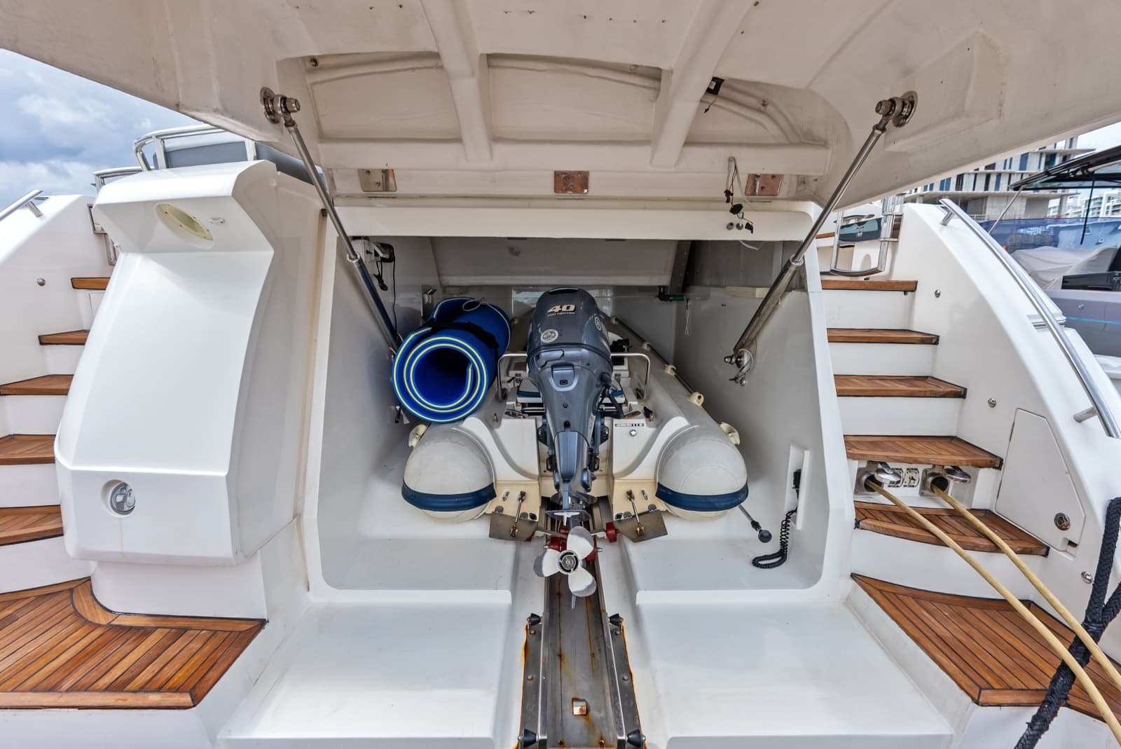 2014 Princess S72 - Photo 219