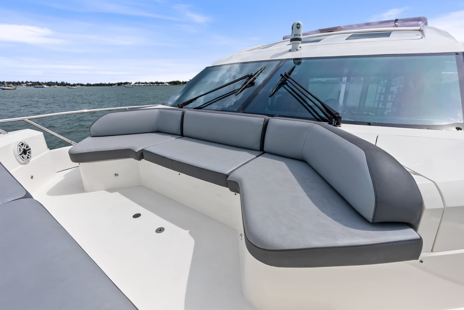 2014 Princess S72 - Photo 131