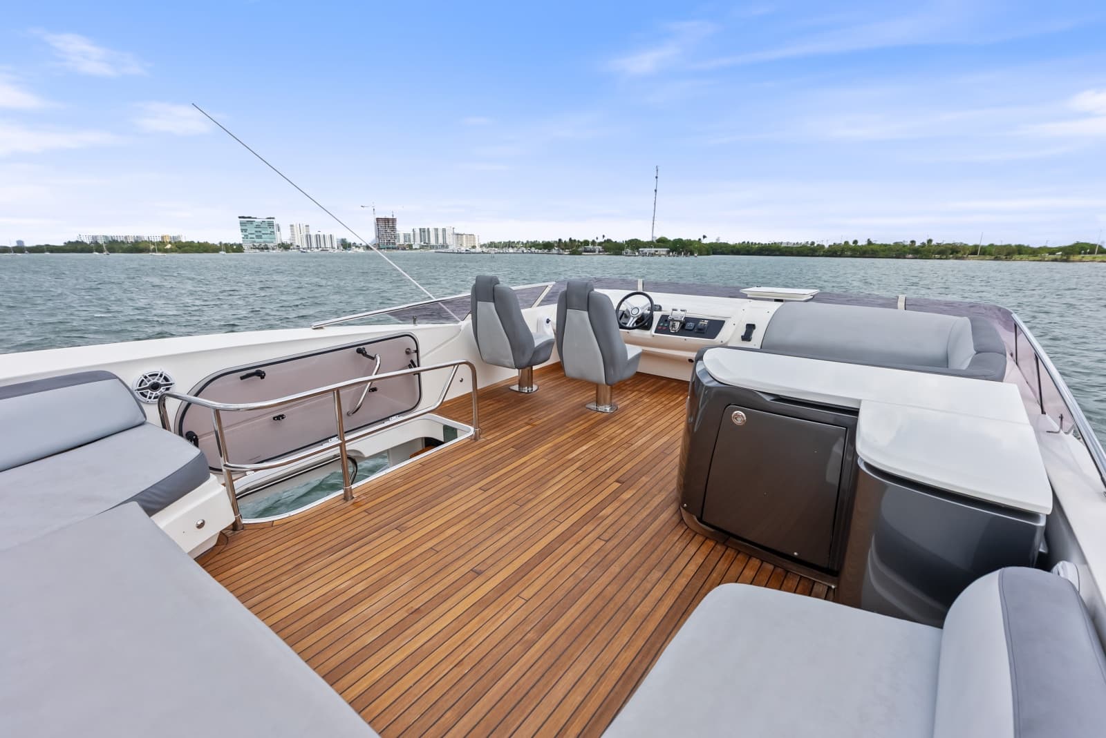 2014 Princess S72 - Photo 95