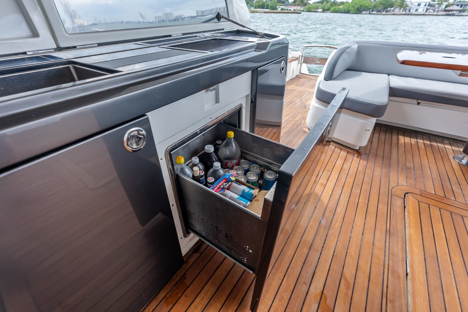 2014 Princess S72 - Photo 85