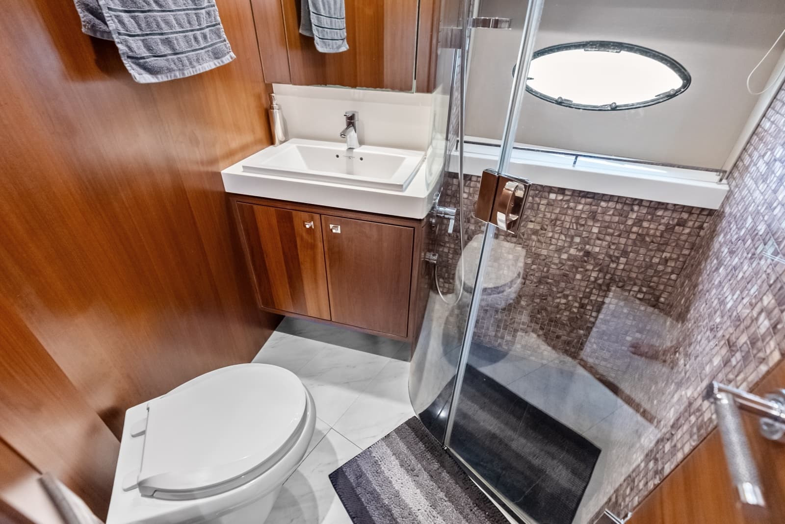 2014 Princess S72 - Photo 183
