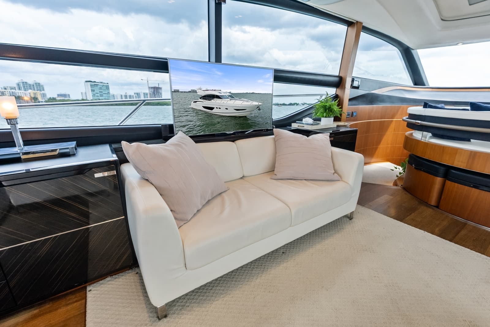 2014 Princess S72 - Photo 211