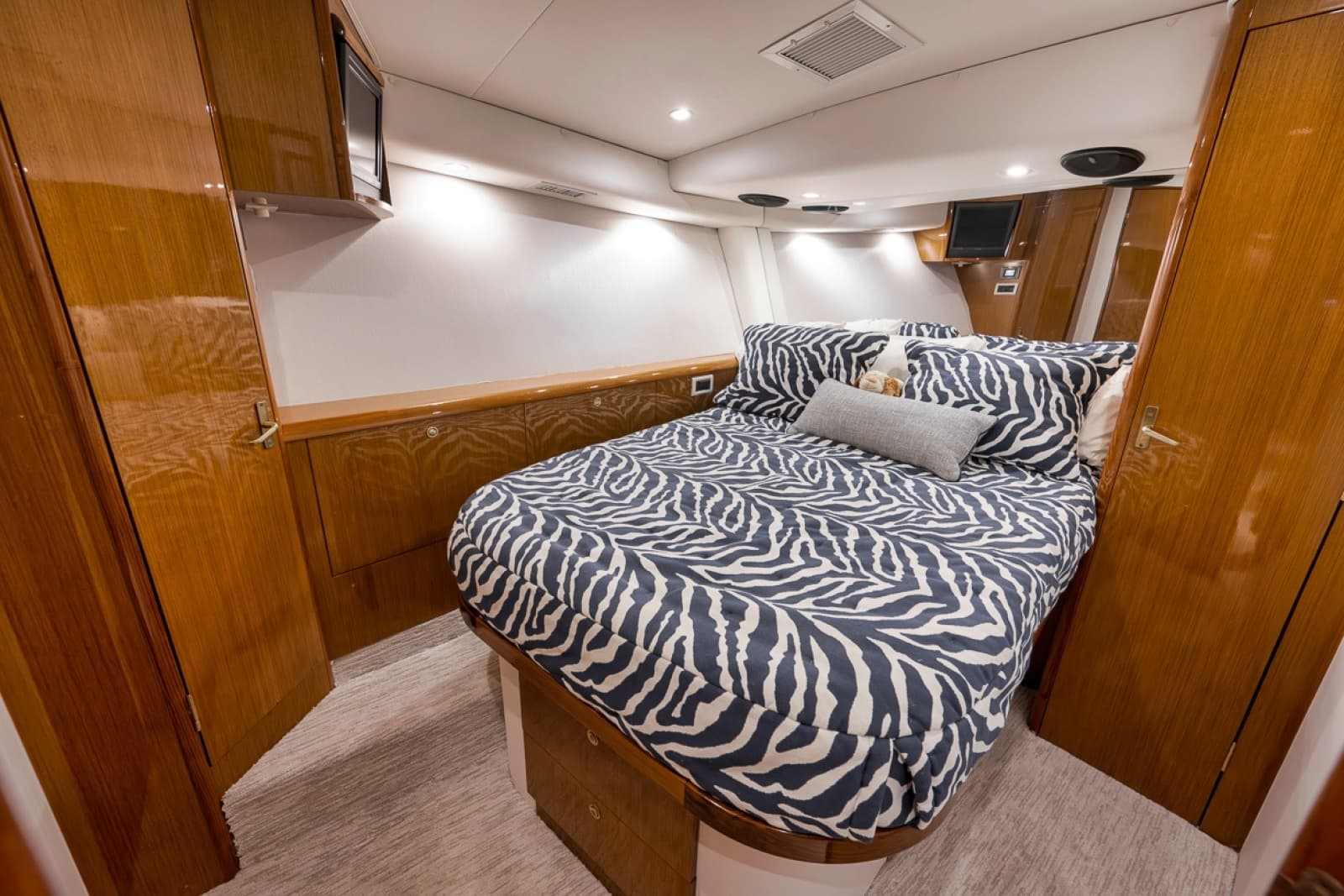 1999 Weaver 58C - Photo 48
