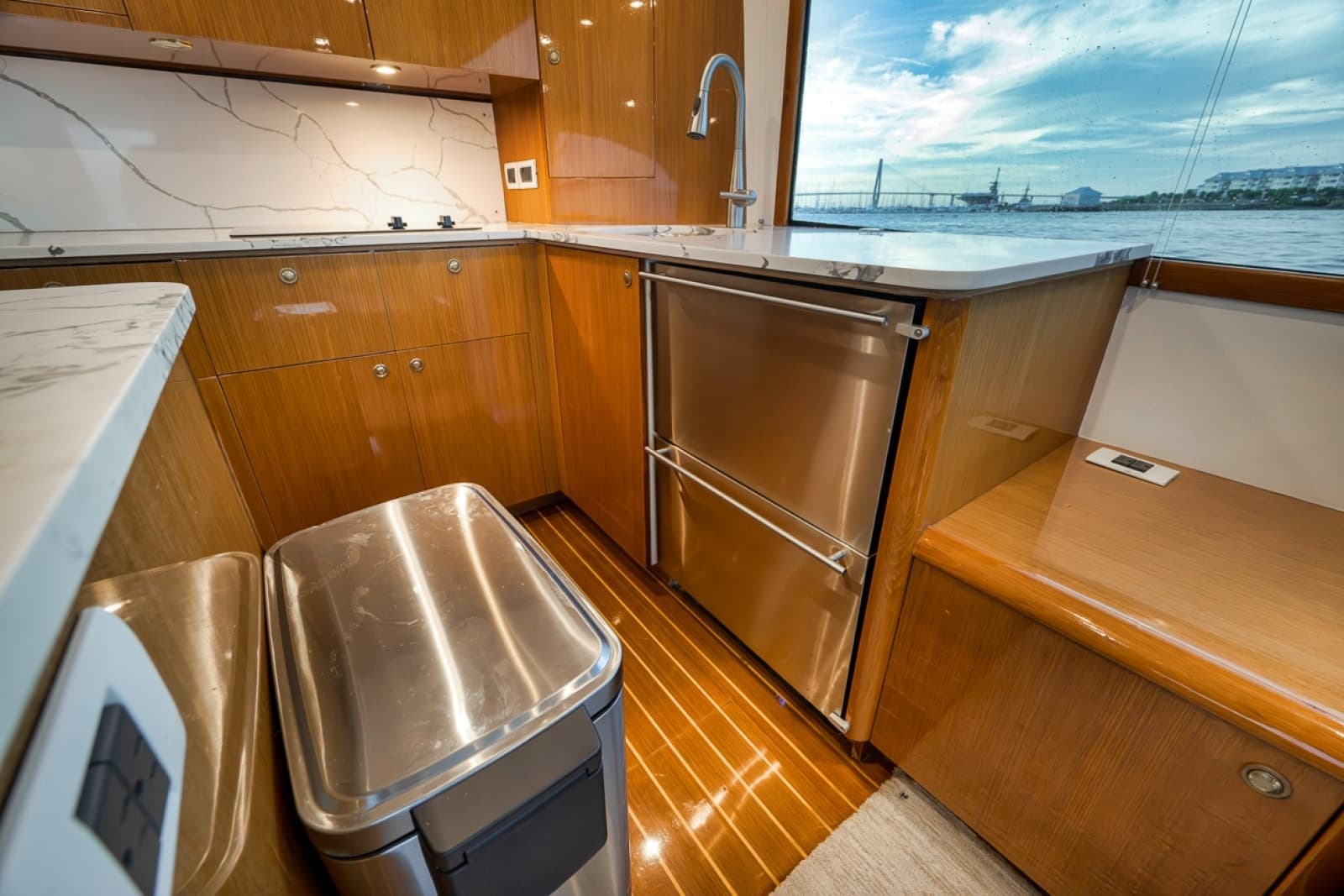 1999 Weaver 58C - Photo 85