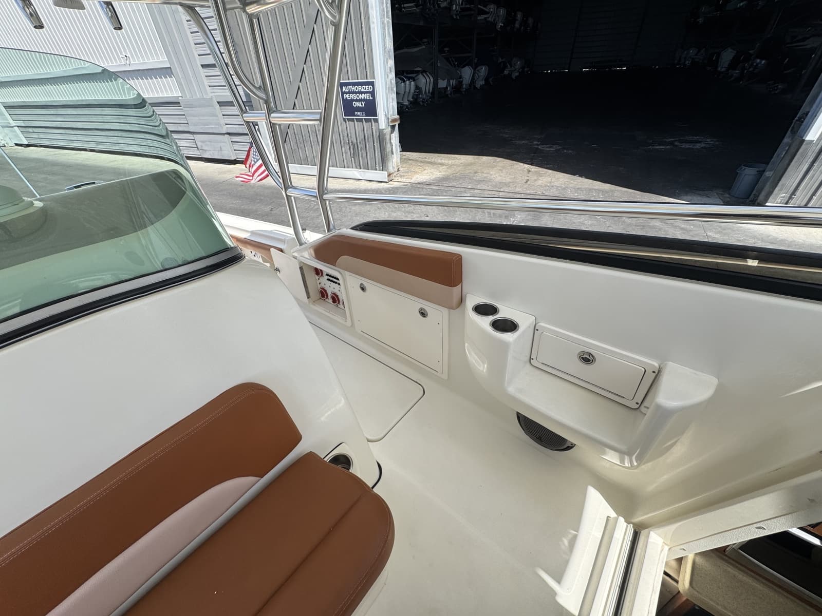 2005 Hydra-Sports  - Photo 26