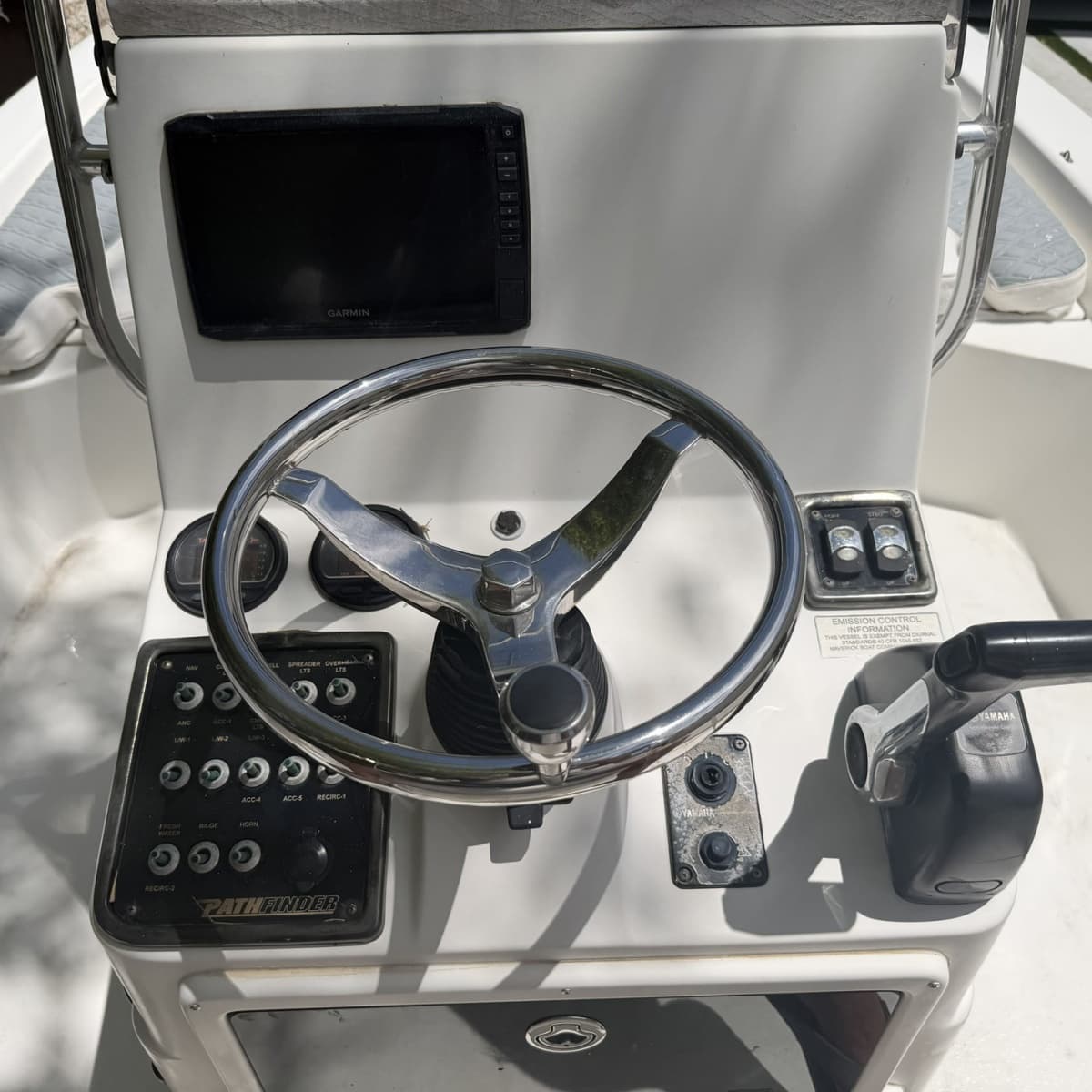 2012 Pathfinder 2200 - Photo 7