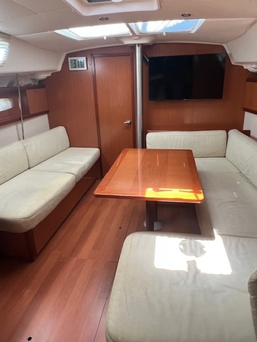 2009 Beneteau Oceanis 43 - Photo 22