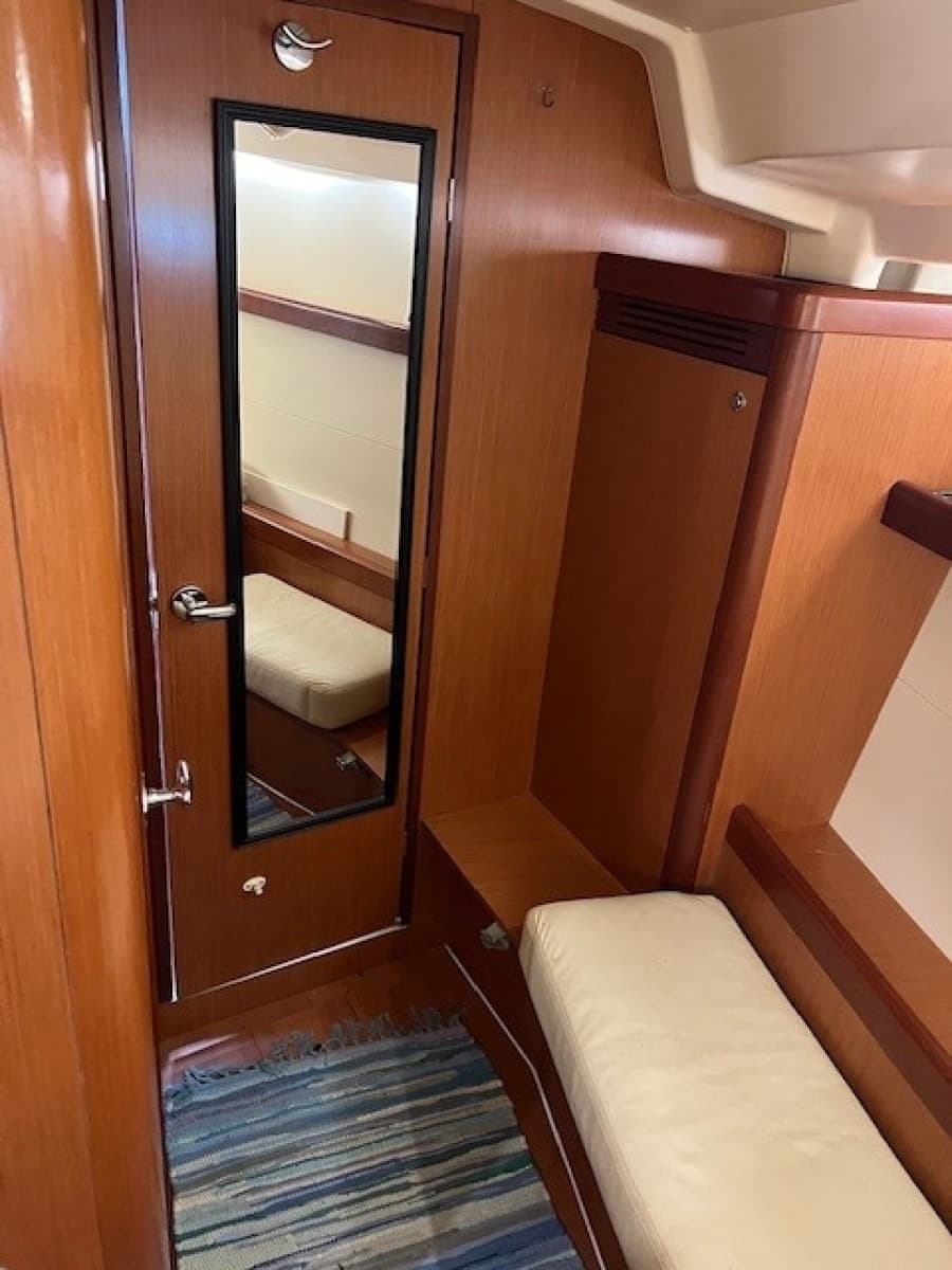 2009 Beneteau Oceanis 43 - Photo 37