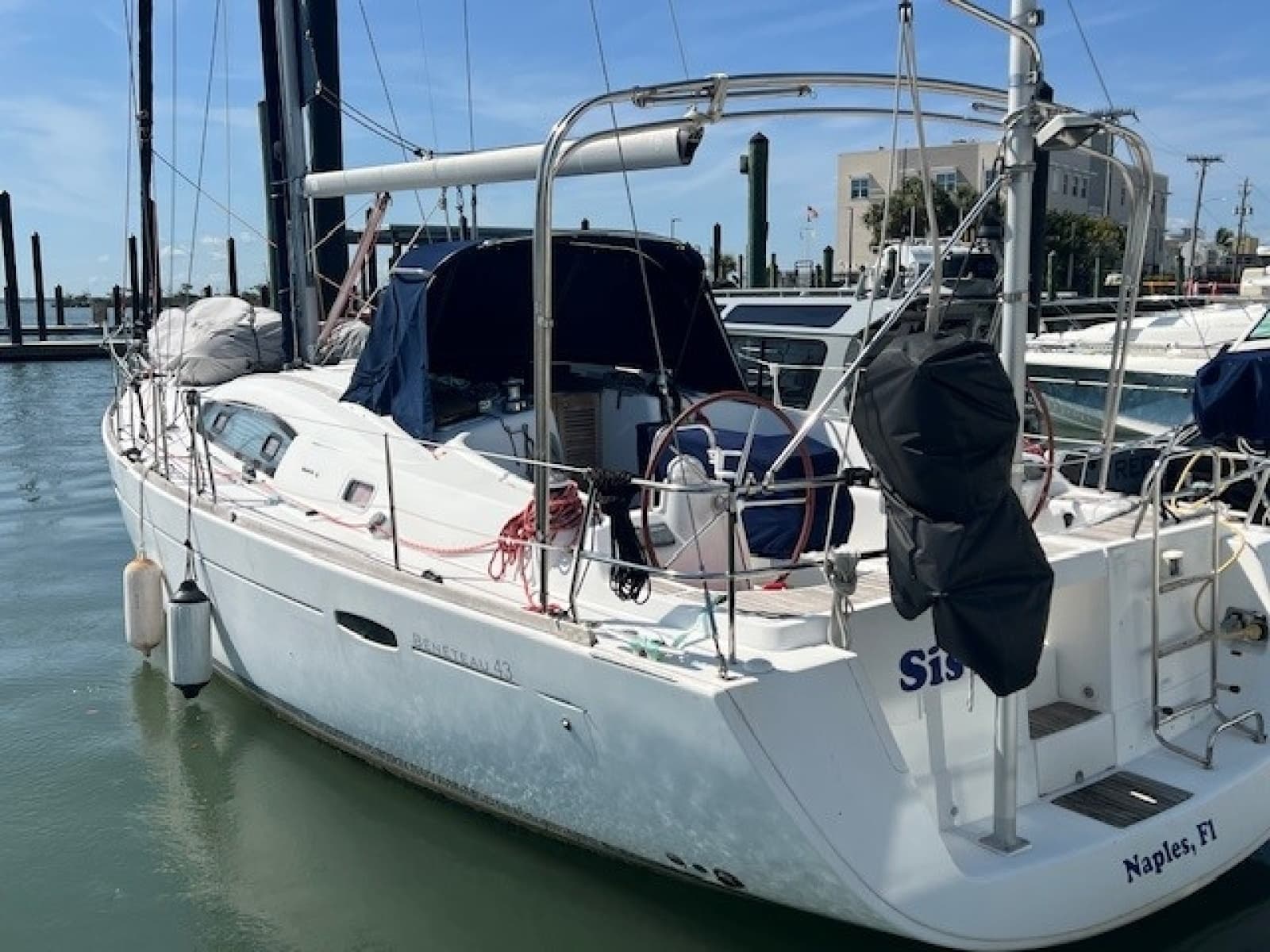 2009 Beneteau Oceanis 43 - Photo 9