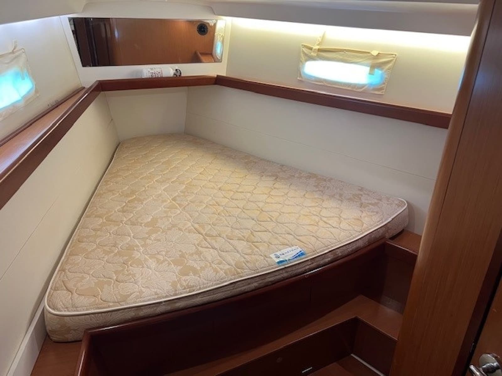 2009 Beneteau Oceanis 43 - Photo 34