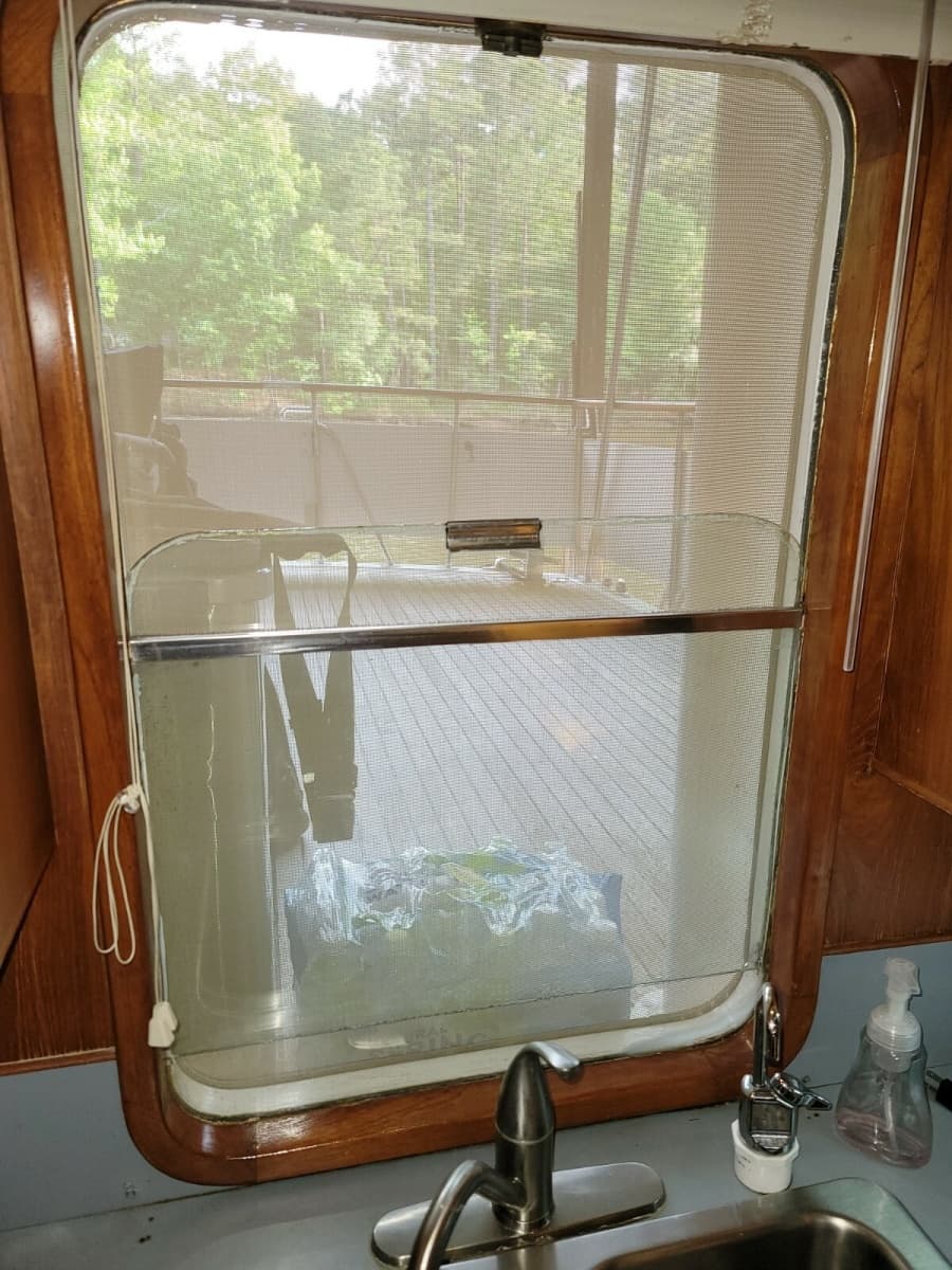 1990 DeFever Offshore Cruiser - Photo 25