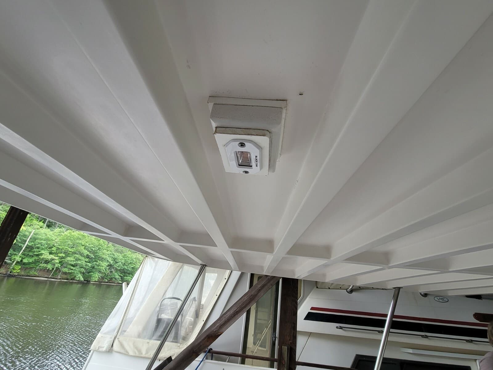 1990 DeFever Offshore Cruiser - Photo 53
