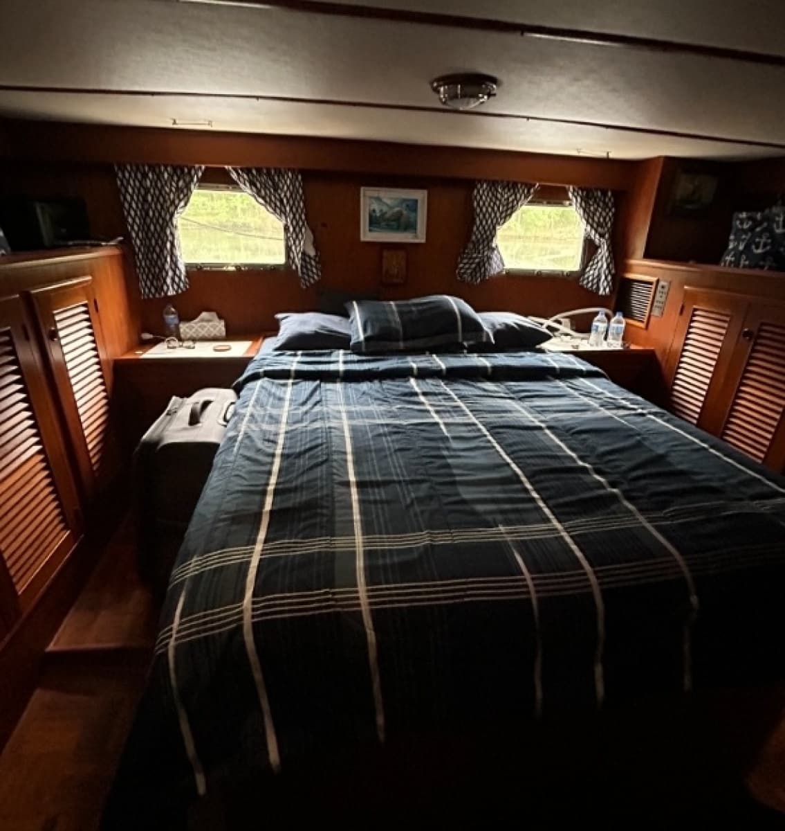 1990 DeFever Offshore Cruiser - Photo 12