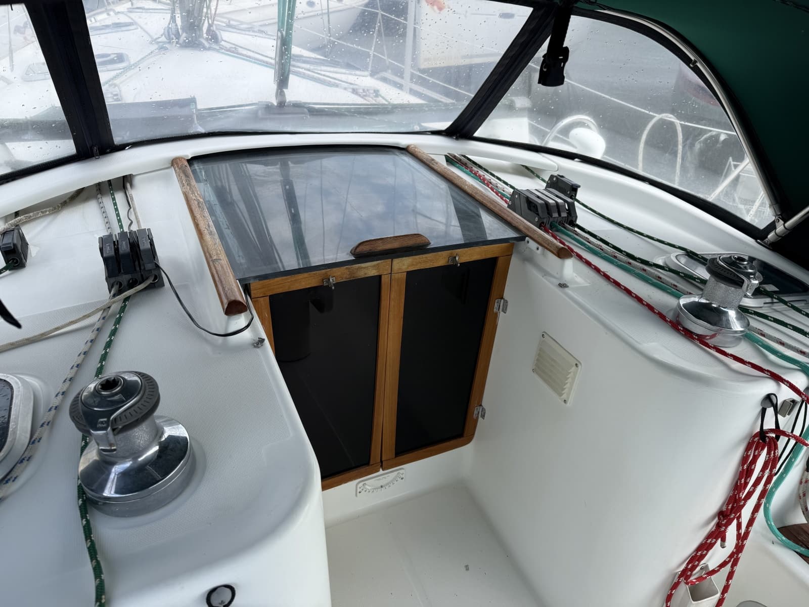 1998 Beneteau 411 - Photo 6
