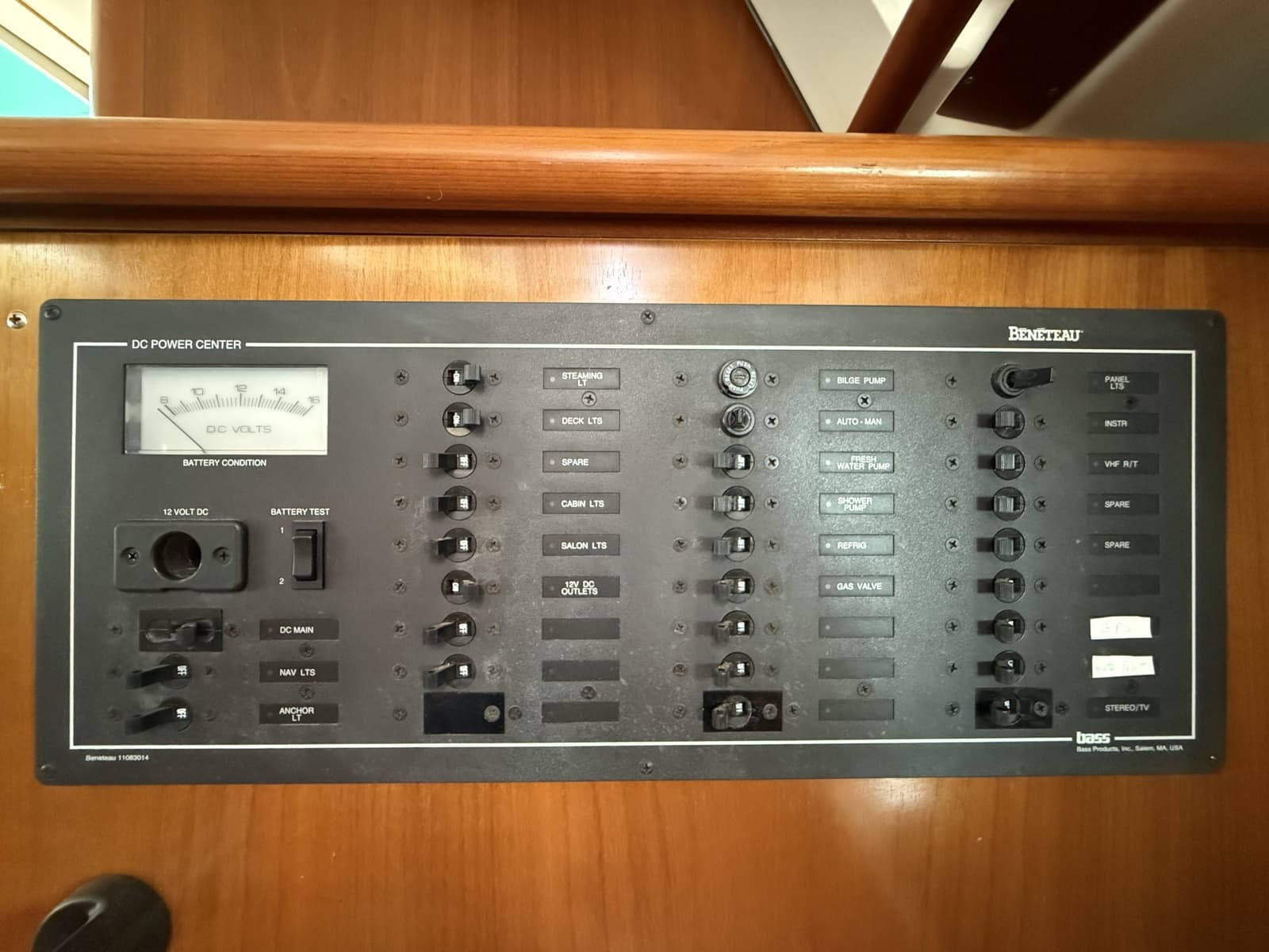 1998 Beneteau 411 - Photo 19