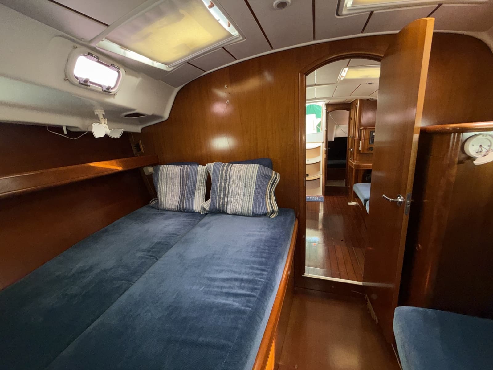 1998 Beneteau 411 - Photo 14