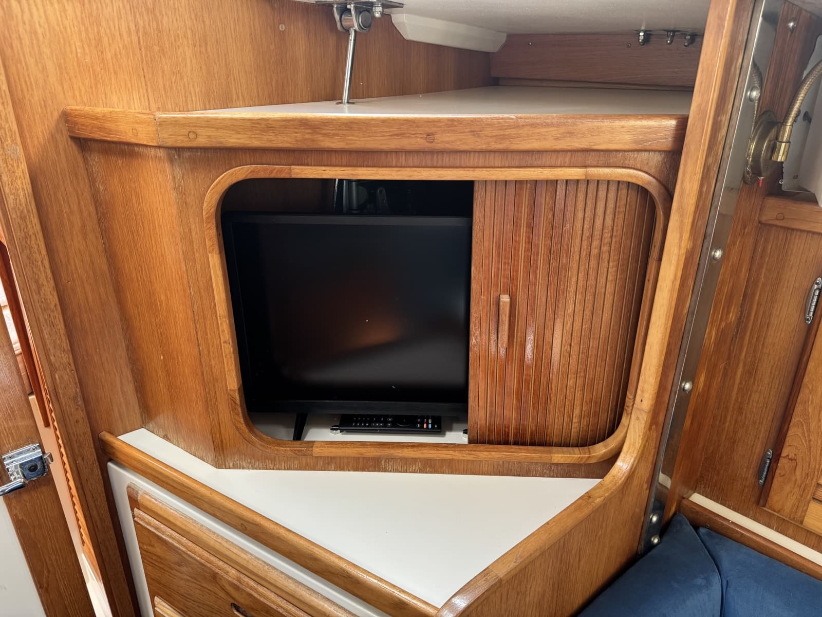 1996 Catalina 36 MKII - Photo 42