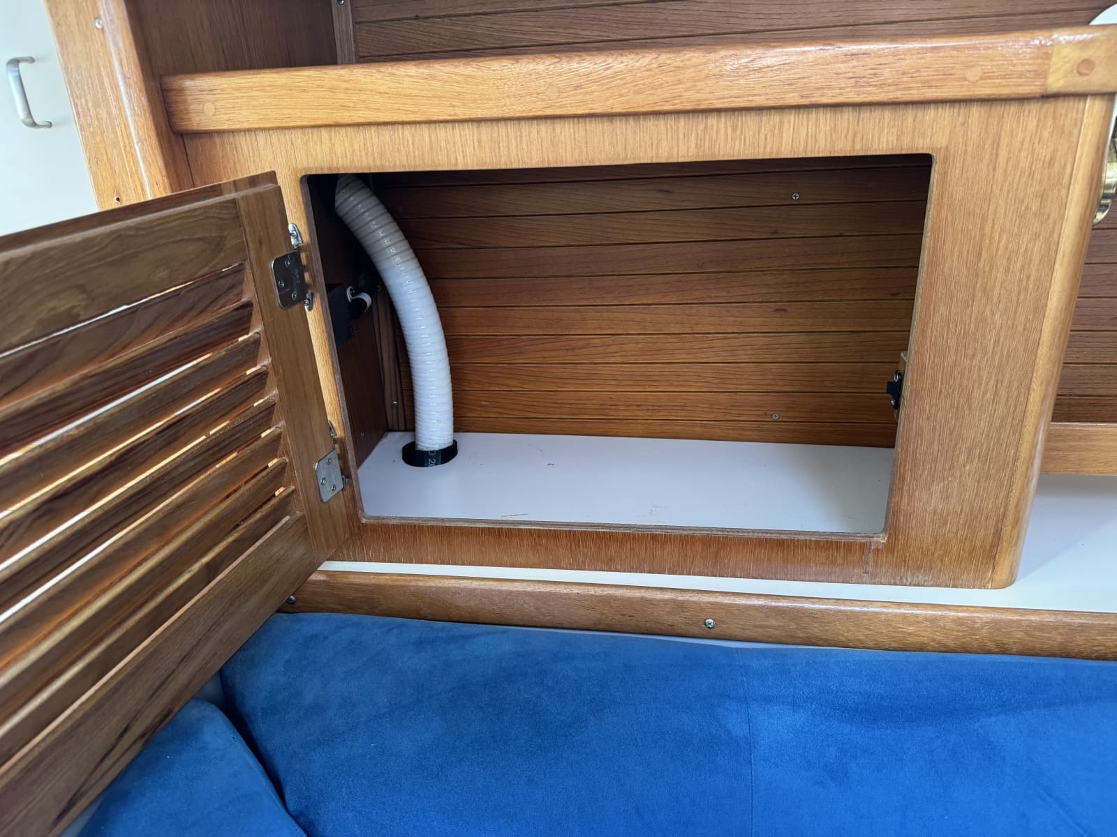 1996 Catalina 36 MKII - Photo 47