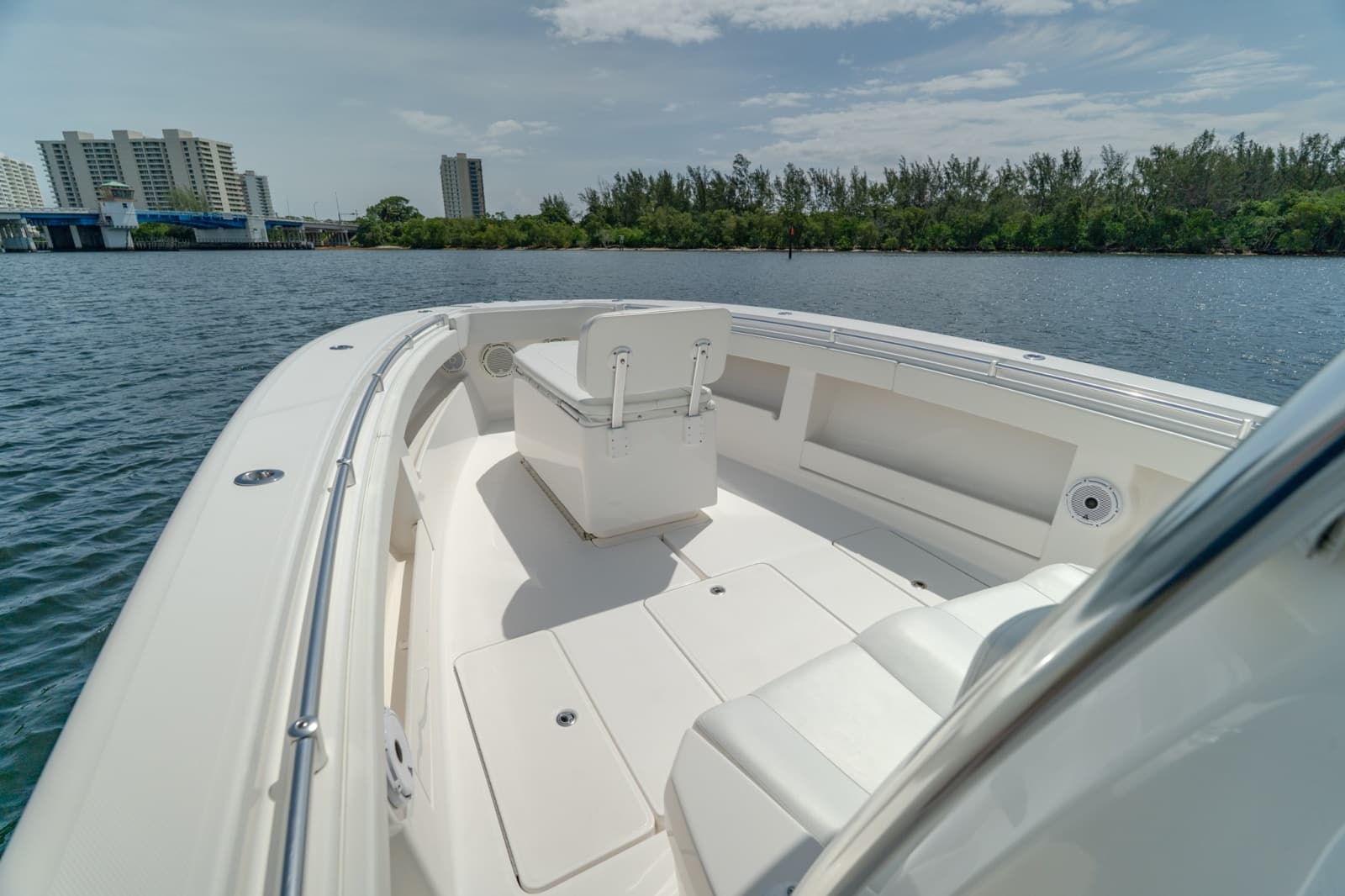 2017 Invincible 39 Open Fisherman - Photo 19